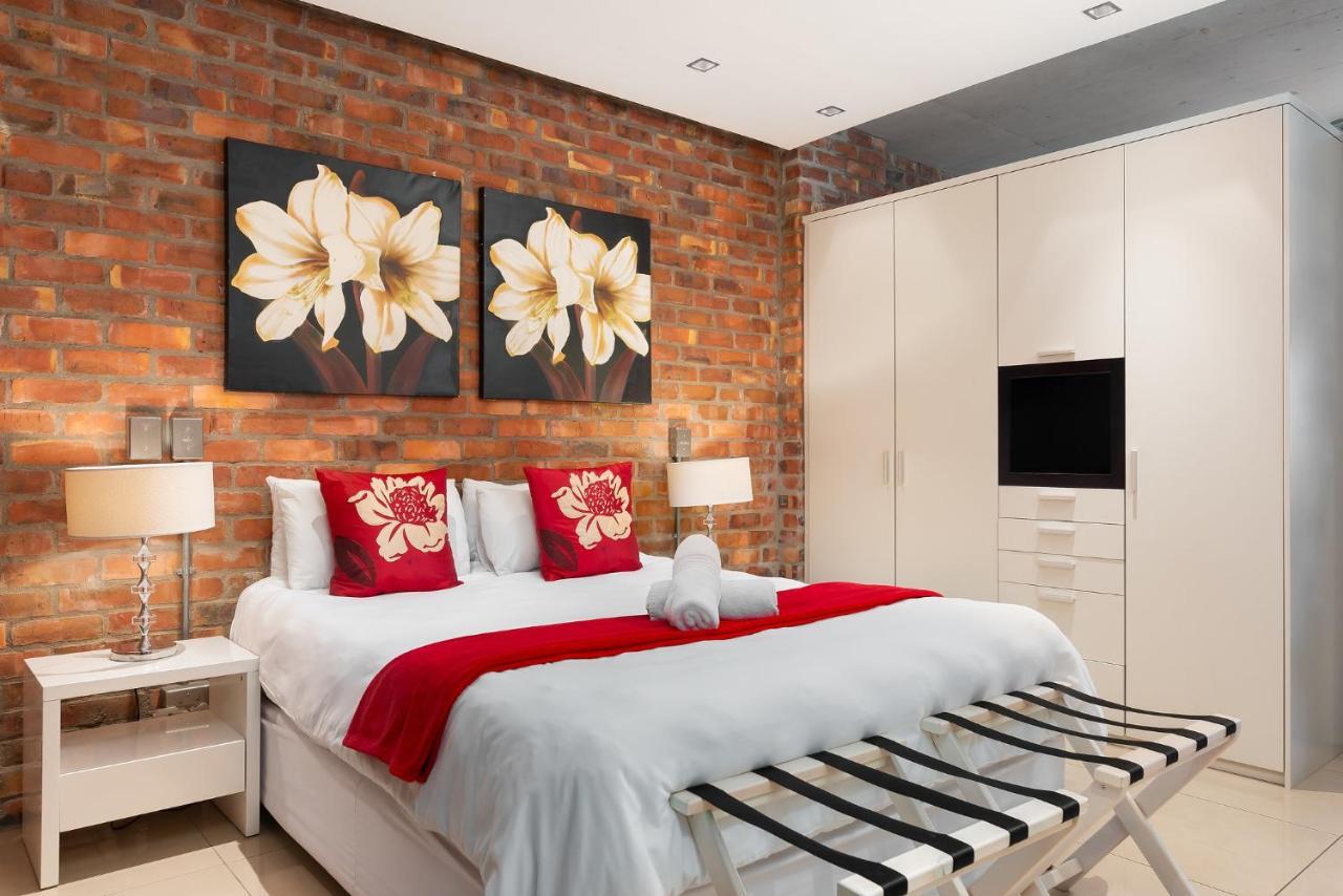 Metropolis Luxury Apartments Кейптаун Екстериор снимка