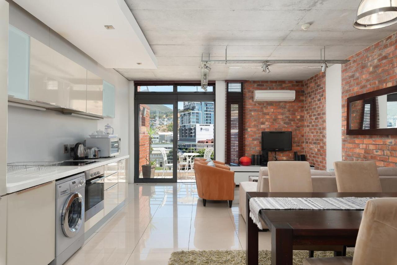Metropolis Luxury Apartments Кейптаун Екстериор снимка