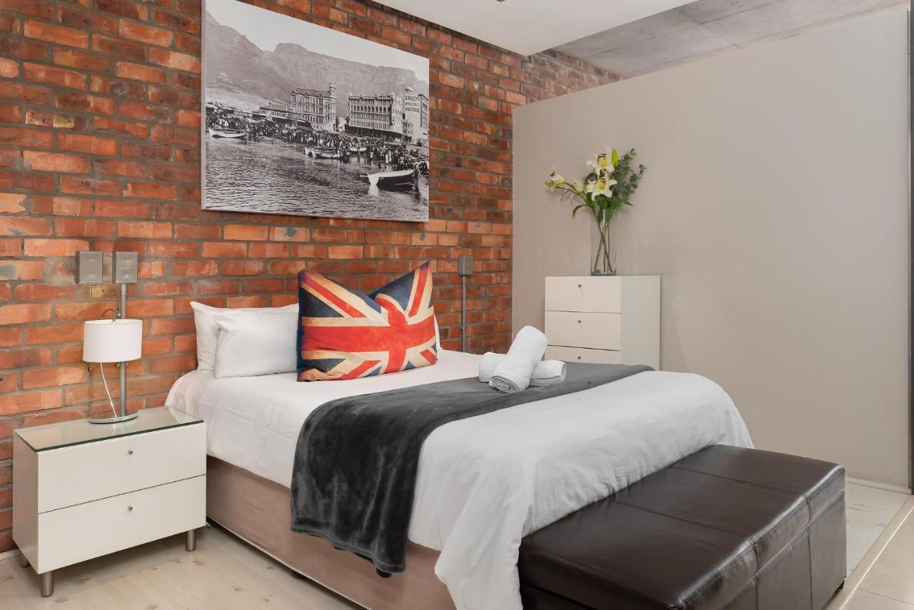 Metropolis Luxury Apartments Кейптаун Екстериор снимка
