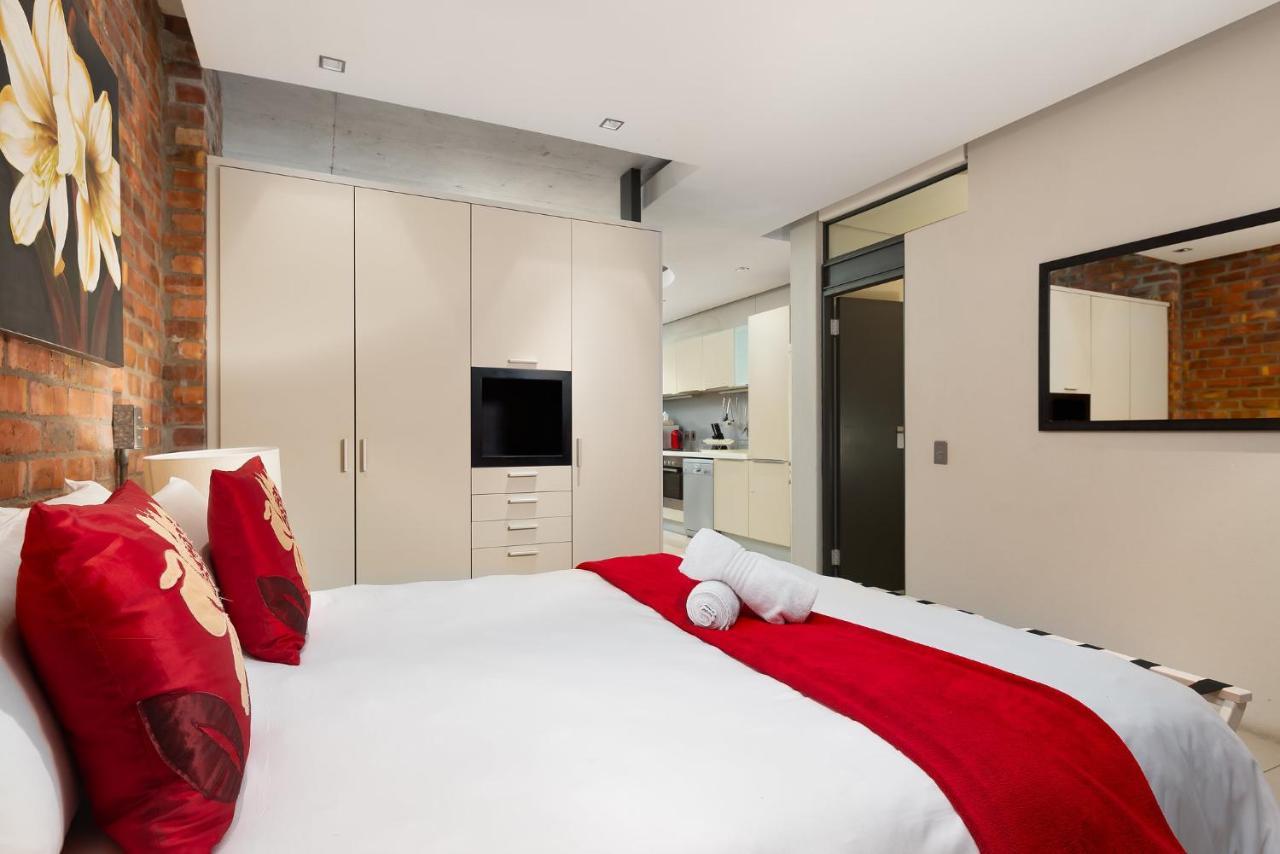 Metropolis Luxury Apartments Кейптаун Екстериор снимка