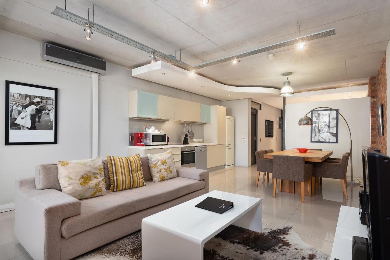 Metropolis Luxury Apartments Кейптаун Екстериор снимка