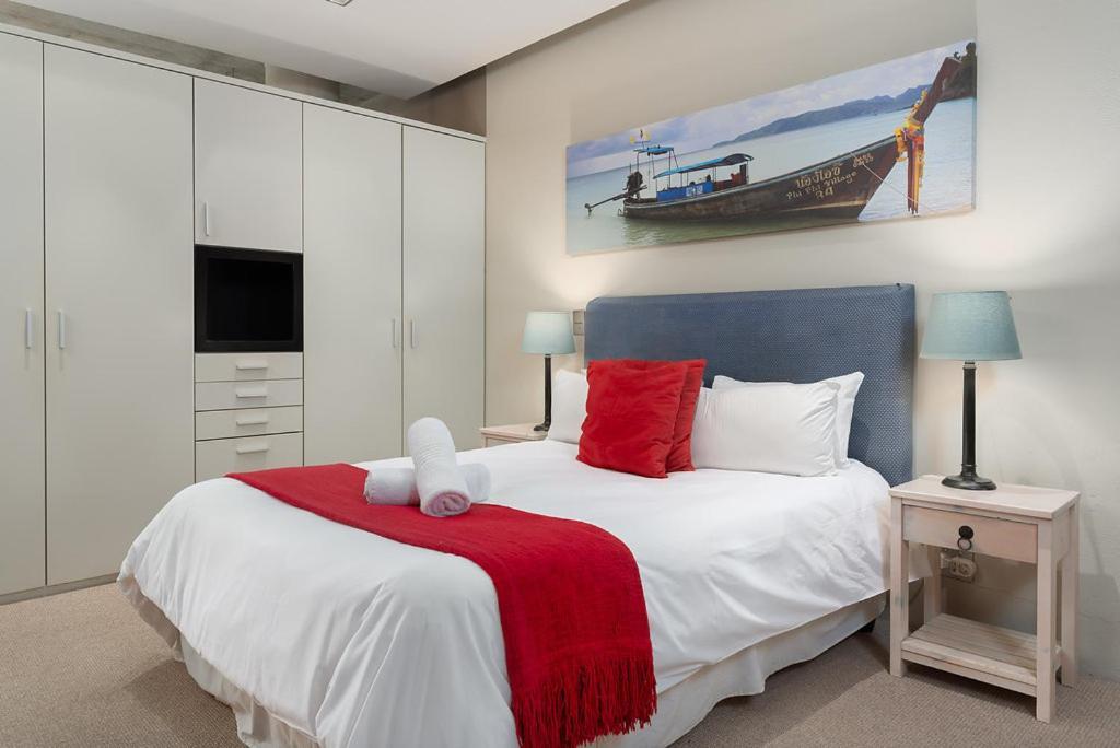 Metropolis Luxury Apartments Кейптаун Екстериор снимка